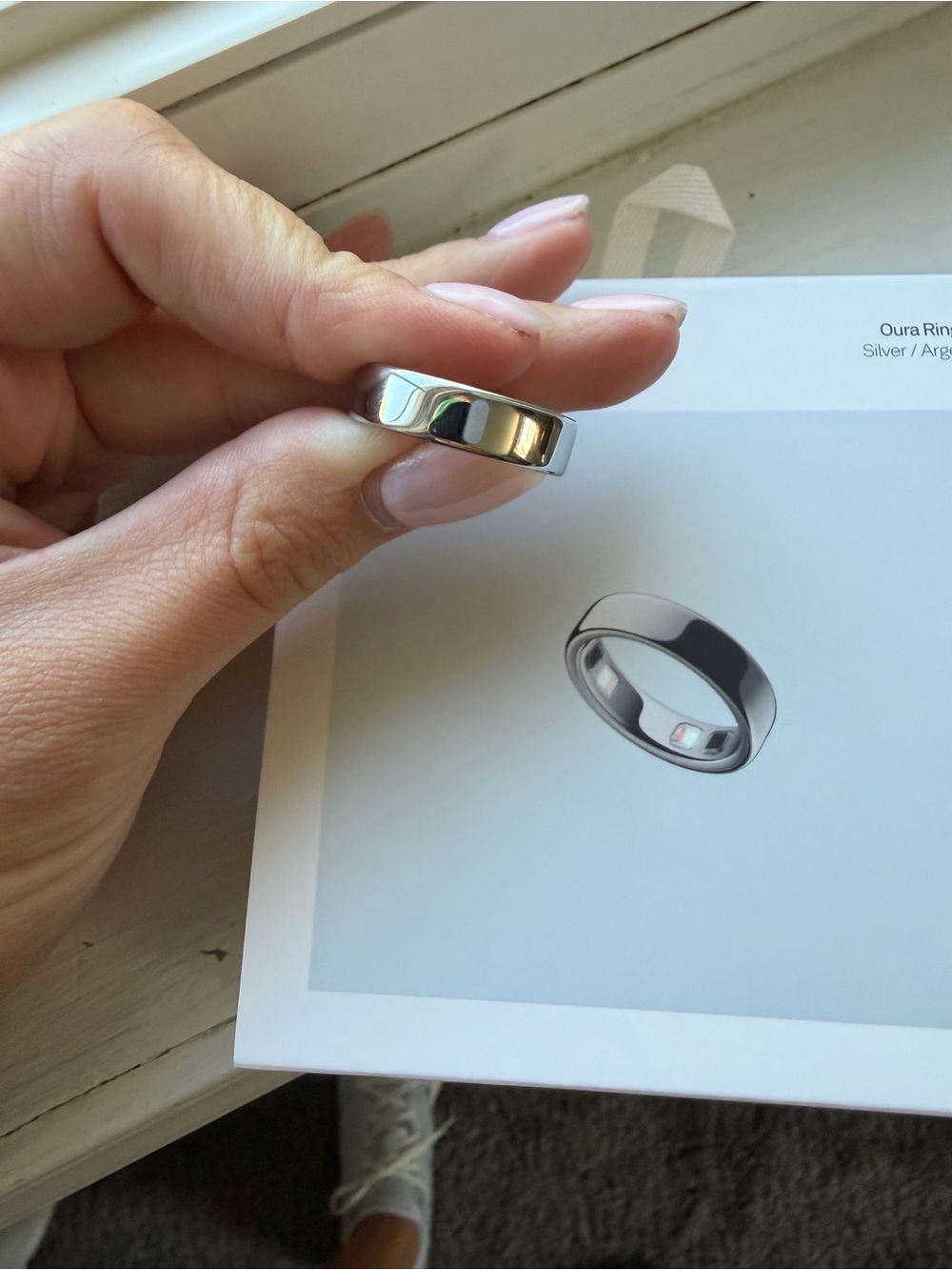 Oura Ring 5 Silver - Size 10 - Picture 3 of 4